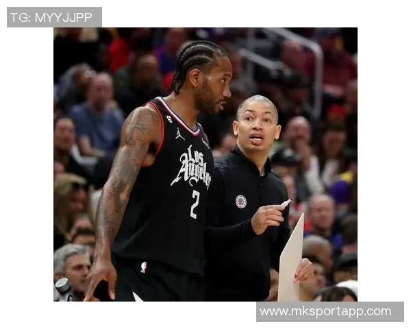 路威称三球应效仿阿隆戈登加盟强队快船助力球队发展