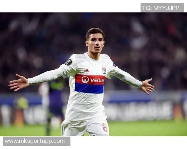 德U21主帅称赞卡尔需学会边路跑动以创造更多进攻空间